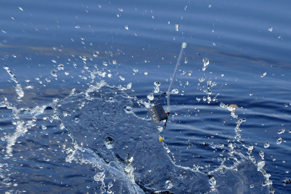 Feederfischen-Futterkorb-Angelgeräte-Mönck-klein